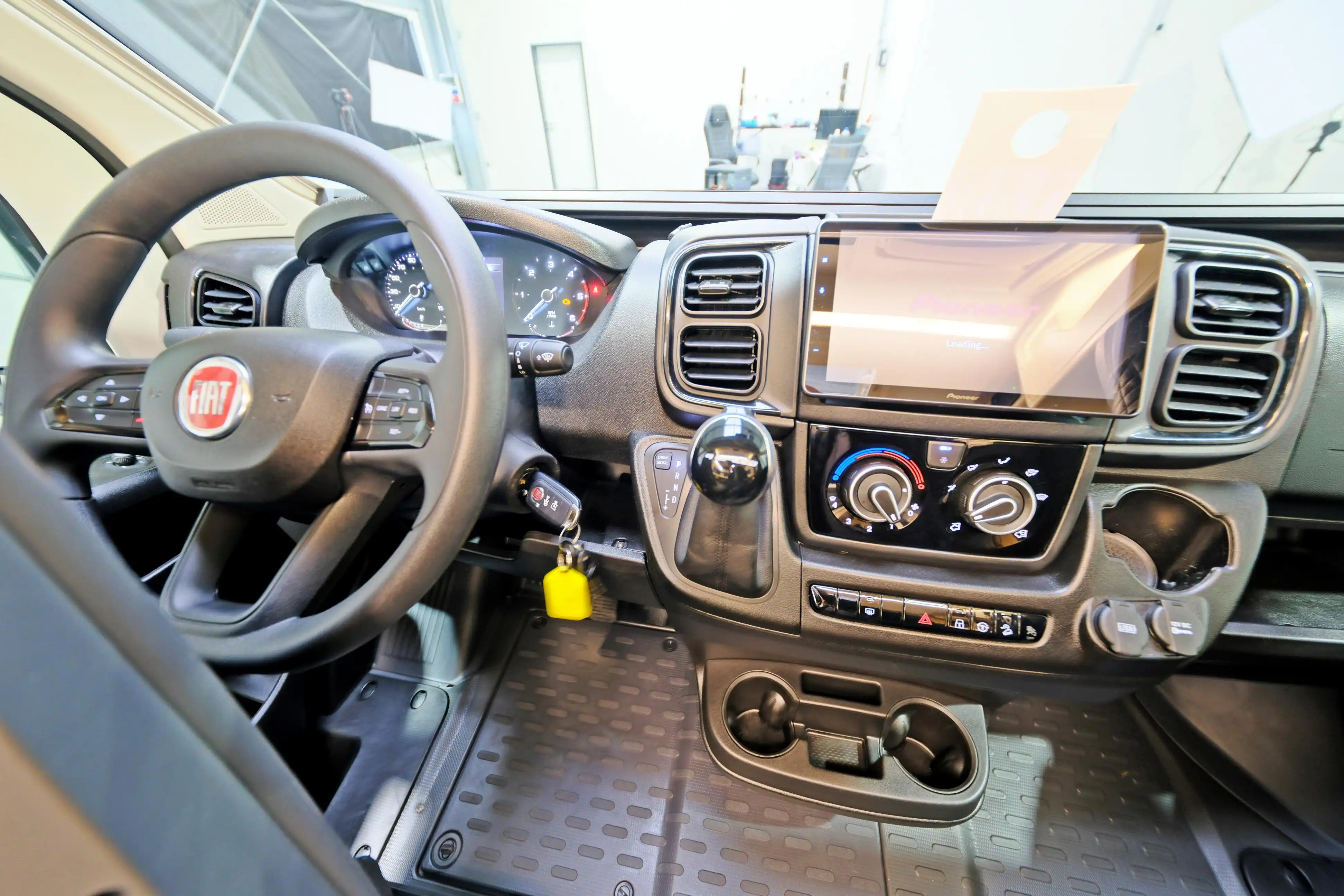 CHAUSSON V 690 Sport Line